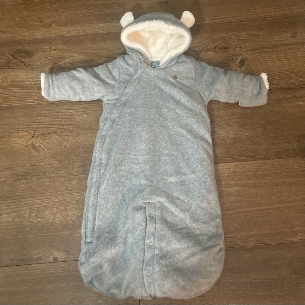 Baby Gap bear bunting Heather gray/ white lining 0-3 months